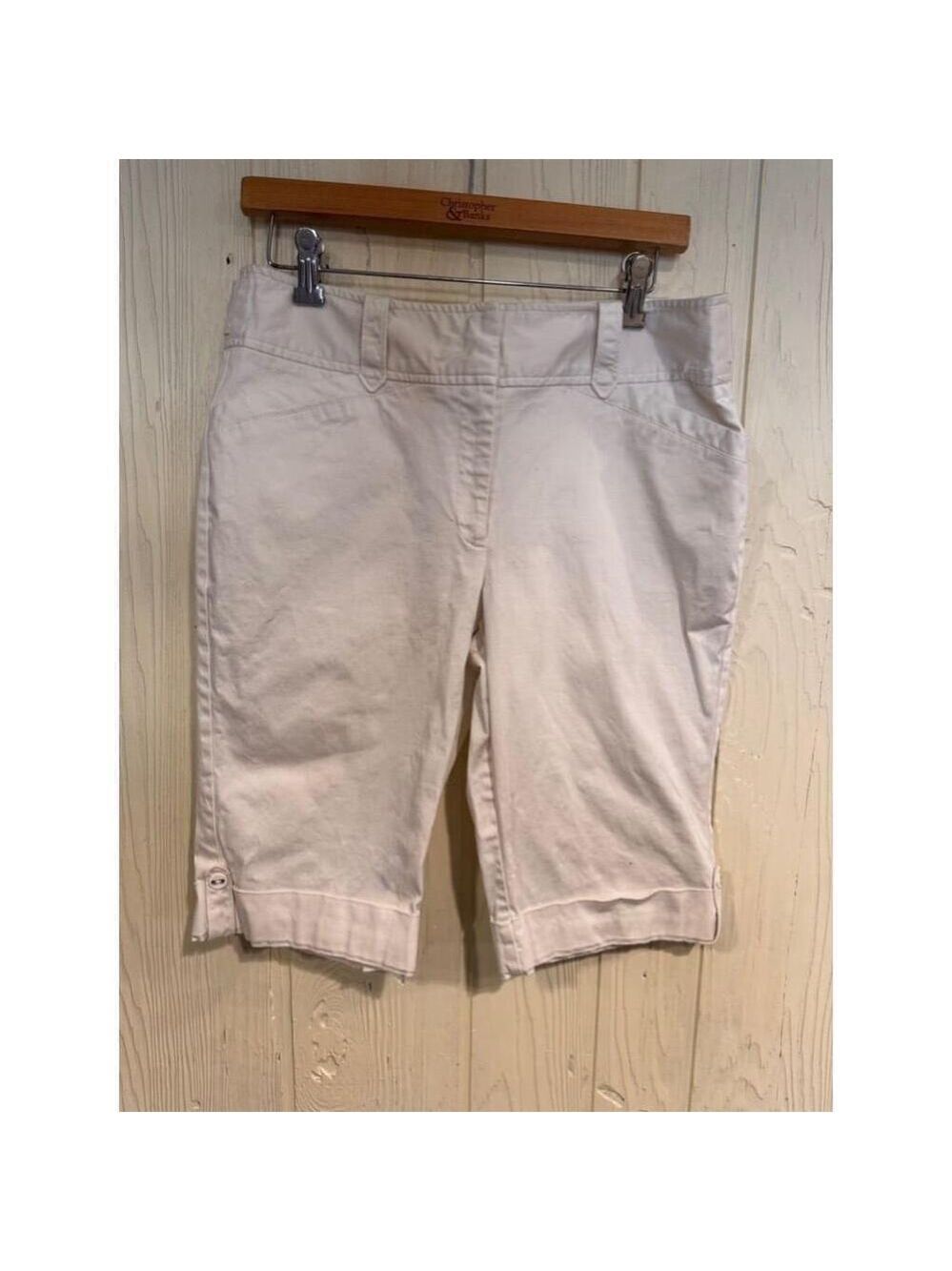 Studio 1940 White Bermuda Shorts Size 12